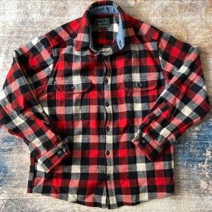 Woolrich Men’s Medium red white black plaid